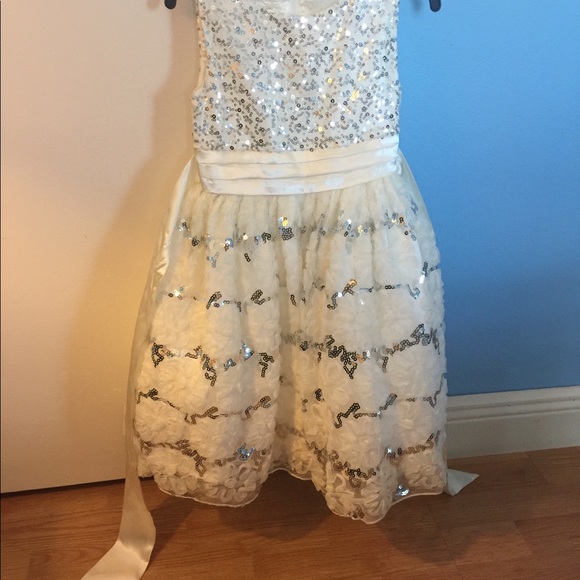 Dress 6X - Picture 5 of 6